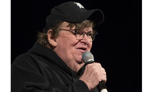 MICHAEL MOORE: ' TOTALİTER LİDERLER GERÇEKLERİ SEVMİYOR'